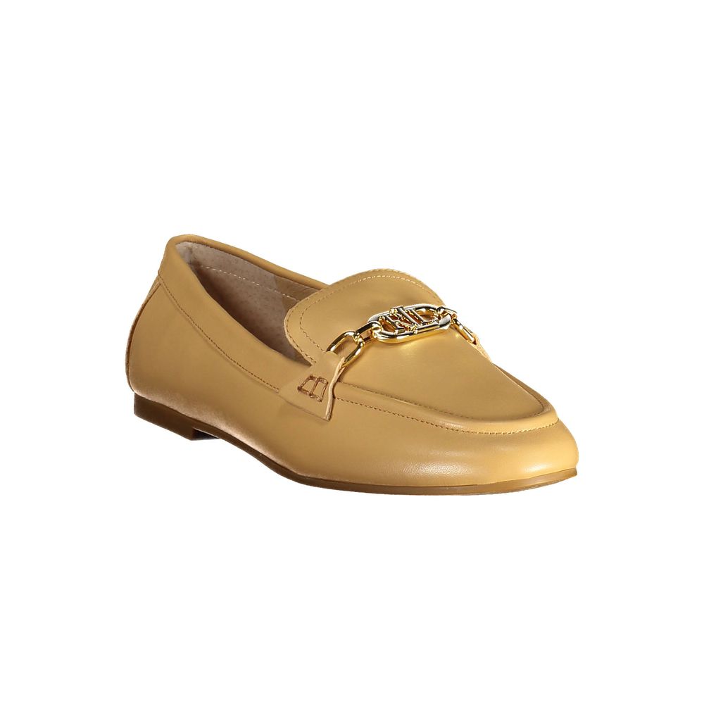 Ralph Lauren Beige Leather Womens Classic Shoe - Image 2