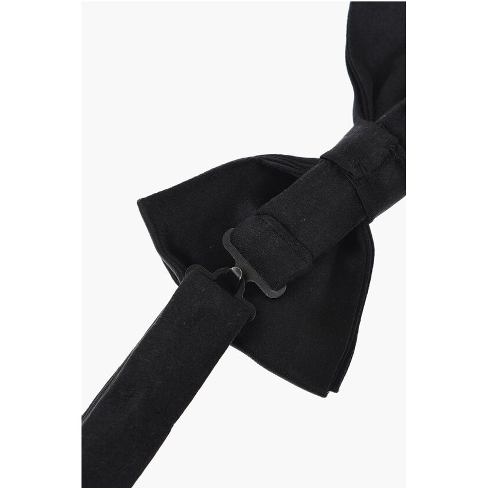 Corneliani CODE Silk Satin Bow Tie - Image 3