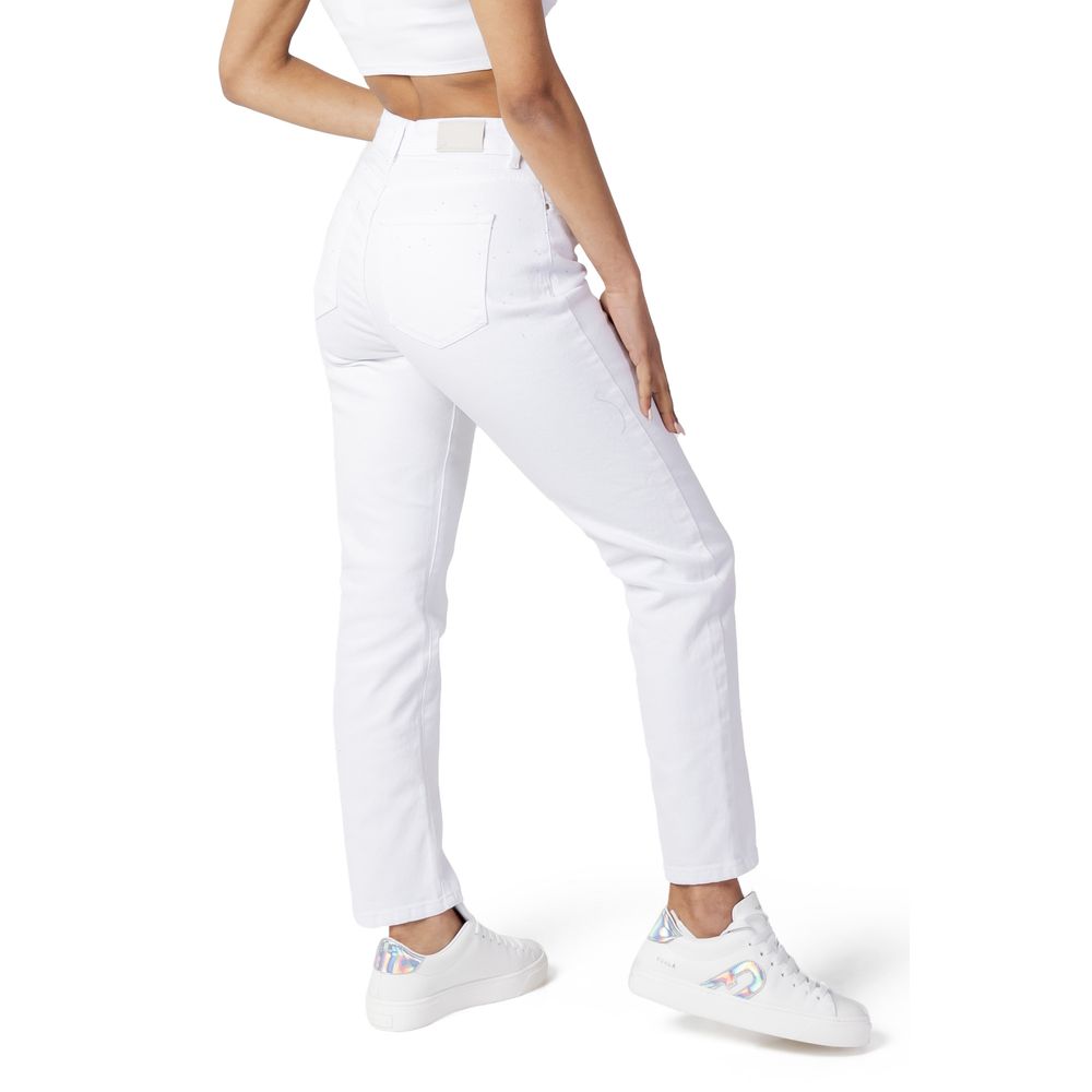 Only White Cotton Mom Jeans - Image 2