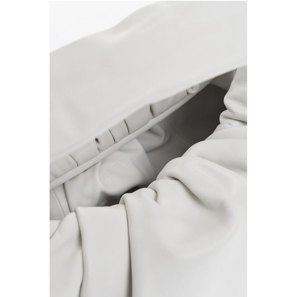 Bottega Veneta Leather THE SHOULDER POUCH Hobo Bag - Image 4