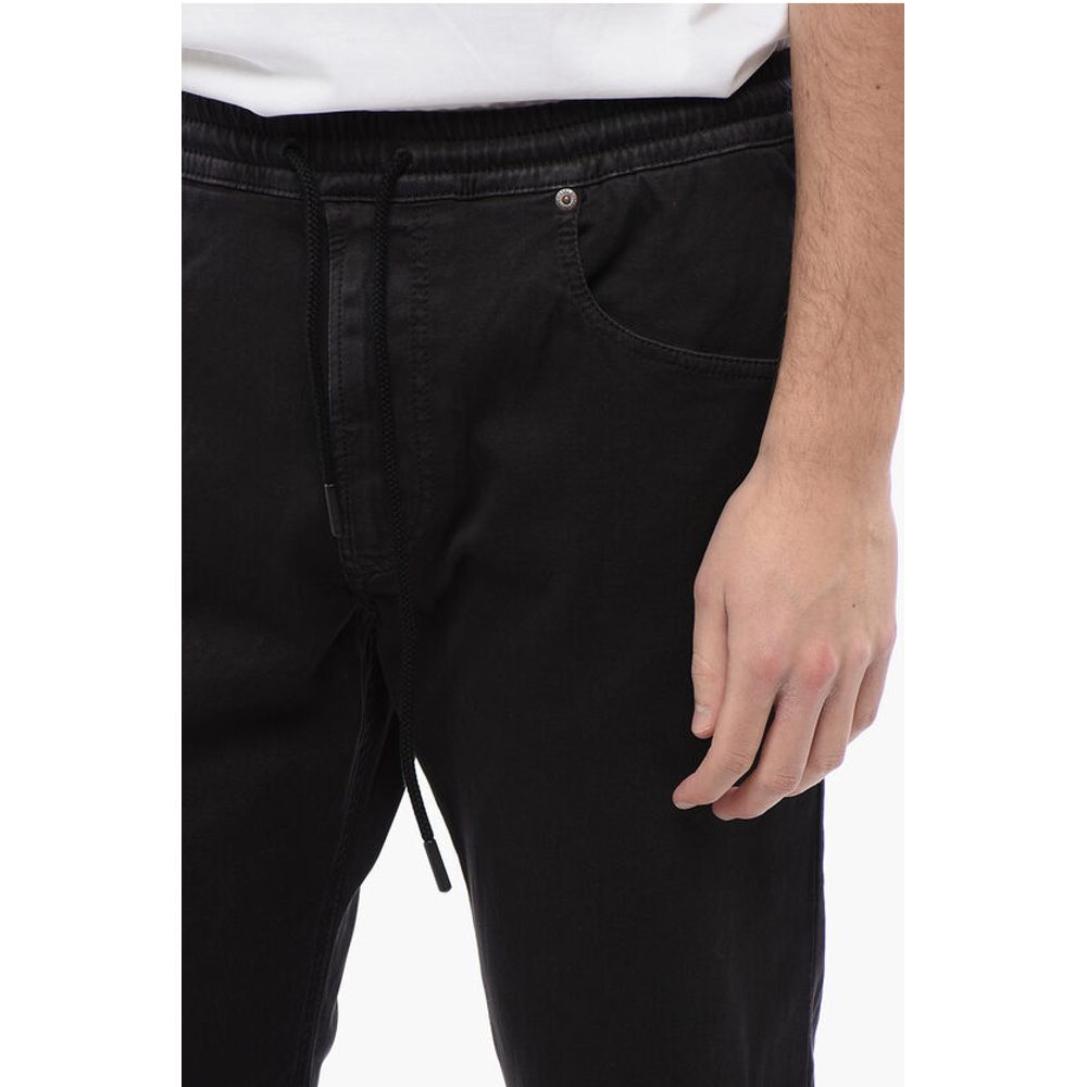 Diesel Regular Fit 2030 D-KROOLEY Jogg Jeans 17cm - Image 3