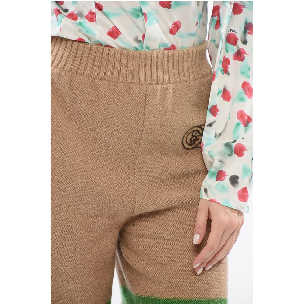 Gucci Iconic Banded Knitted Shorts with Embroidered Logo - Image 3