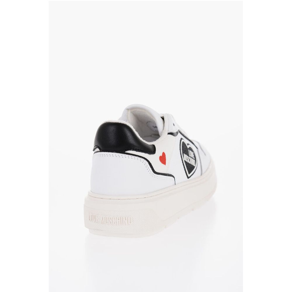 Moschino LOVE Textured Leather BOLD40 Low-Top Sneakers with Contrast - Image 2