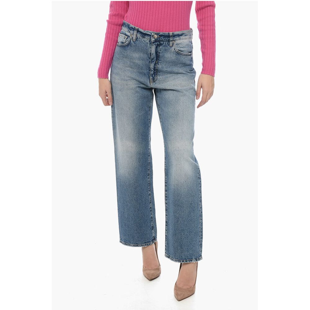 Two Women Two Men Straight Leg Faded Effect JOLIE Denims 22cm