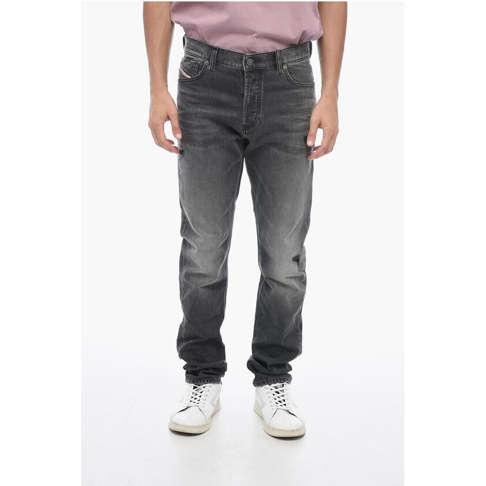 Diesel Straight-leg D-SARK Denims with Distressed Detail L.32