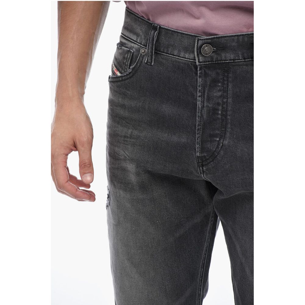 Diesel Straight-leg D-SARK Denims with Distressed Detail L.32 - Image 3
