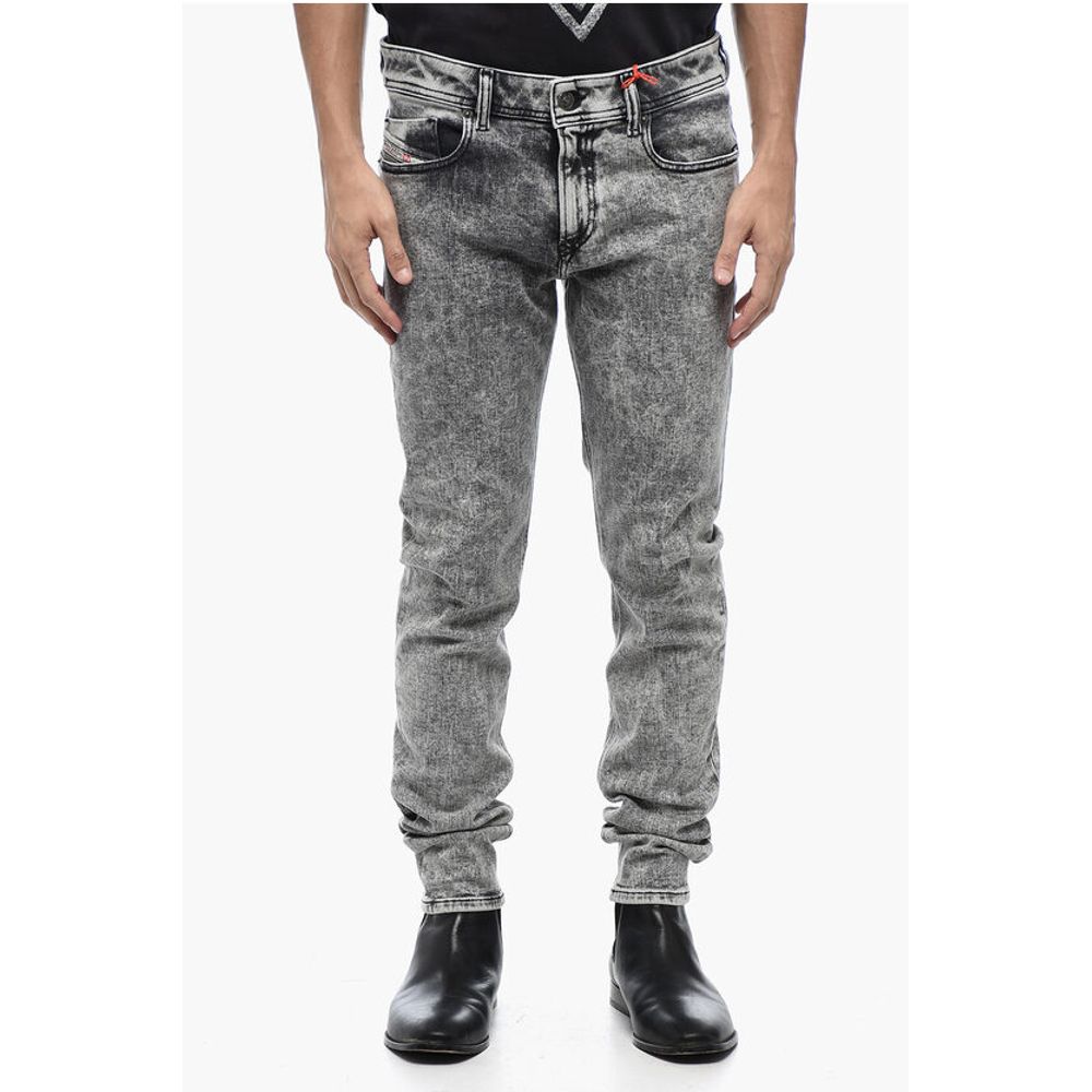 Diesel Skinny-fIt SLEENKER Denims with Low Waist L.32