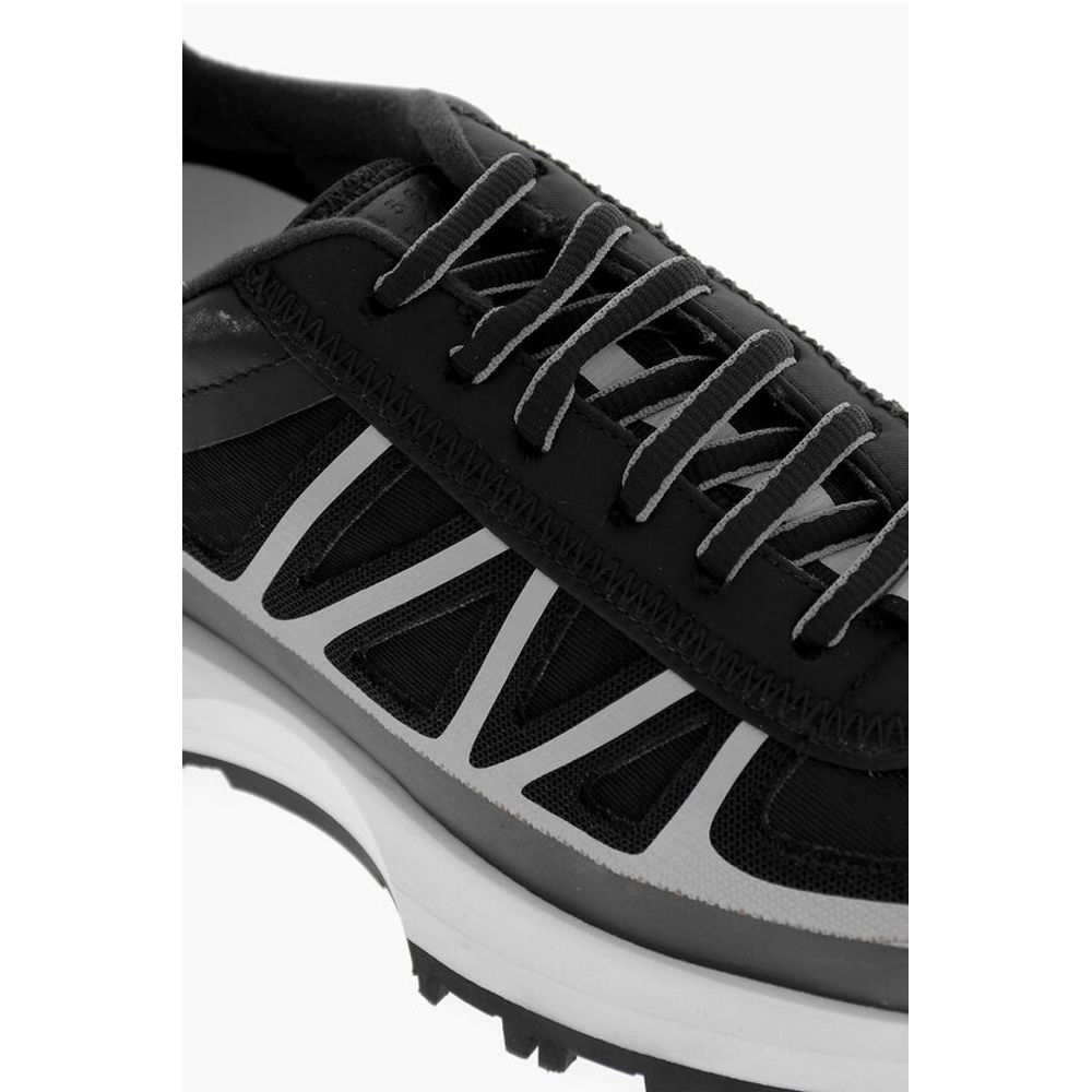 Maison Margiela MM22 Lace-up Sneakers with Two-toned Detail - Image 4