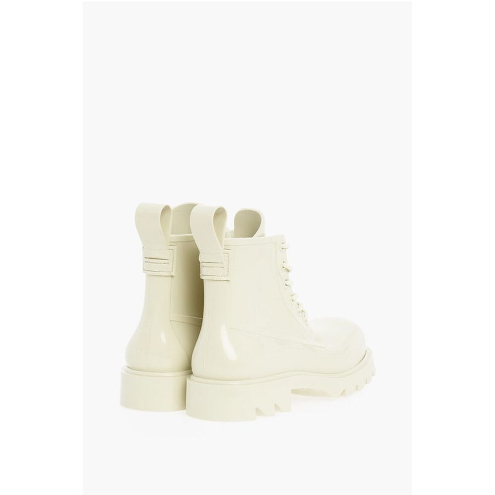 Bottega Veneta Shiny Rubber Ankle Boots with Round Toe - Image 2