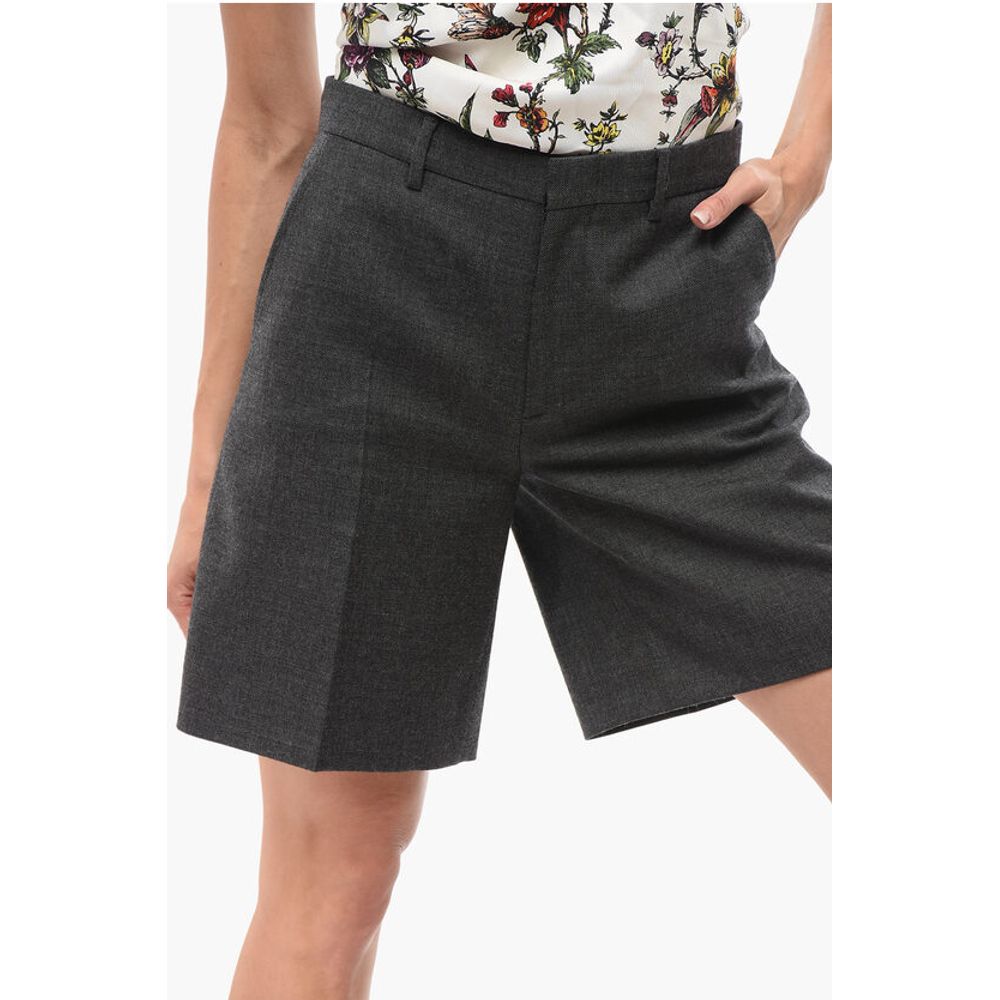 Gucci Wool Pleated Shorts - Image 3