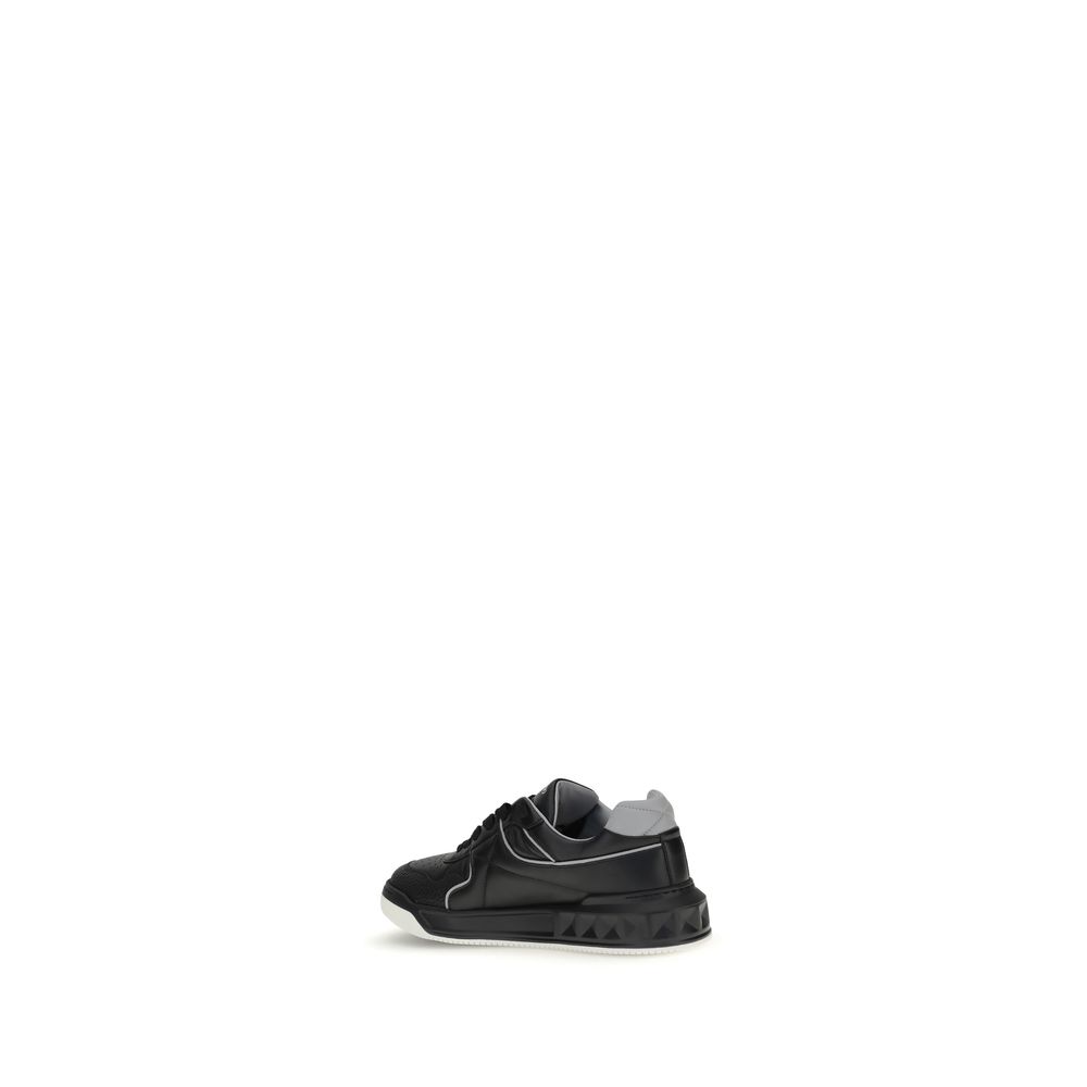 Valentino Garavani Black Calf Leather Bos Taurus Low Top Sneakers - Image 3