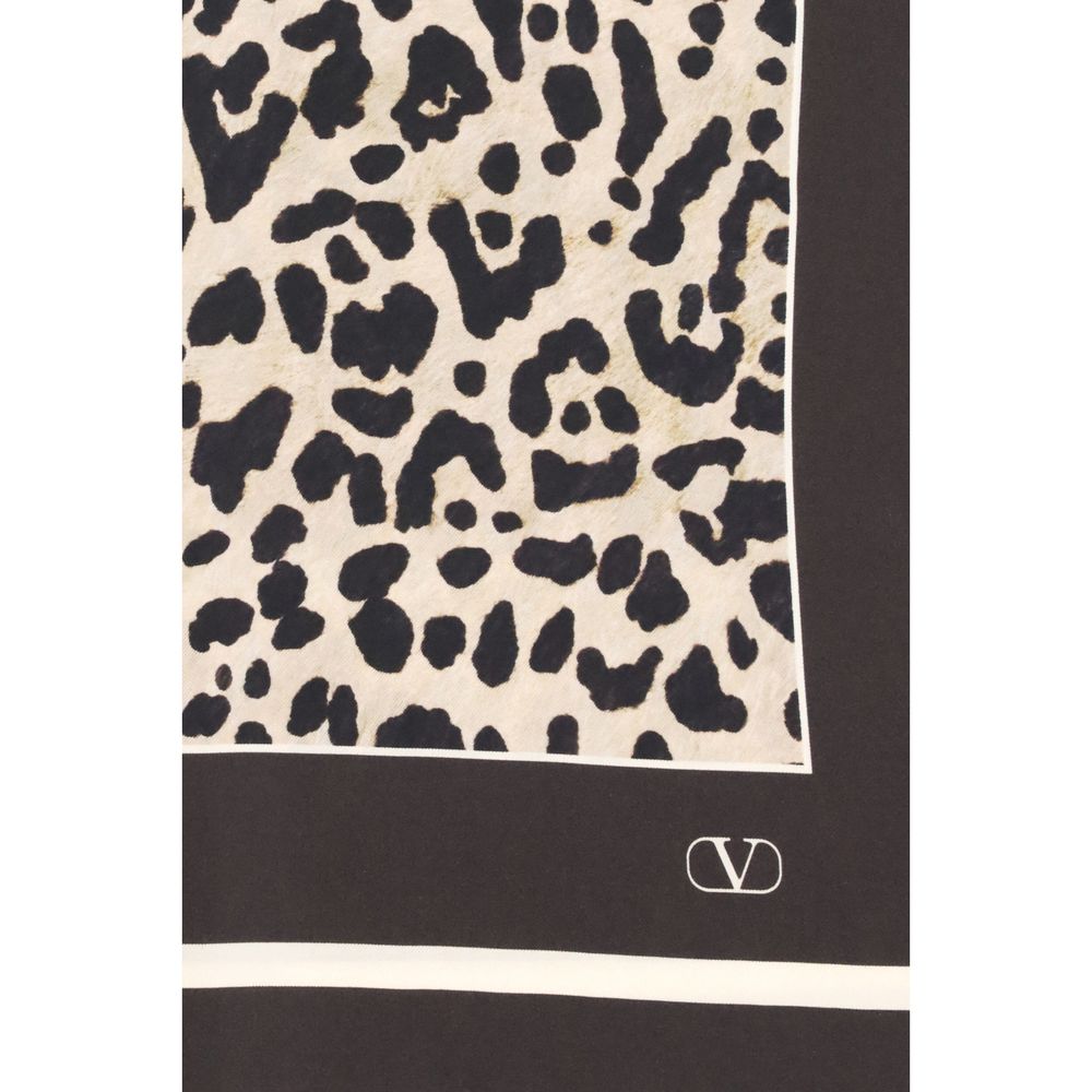 Valentino Garavani Leopard print Foulard - Image 3